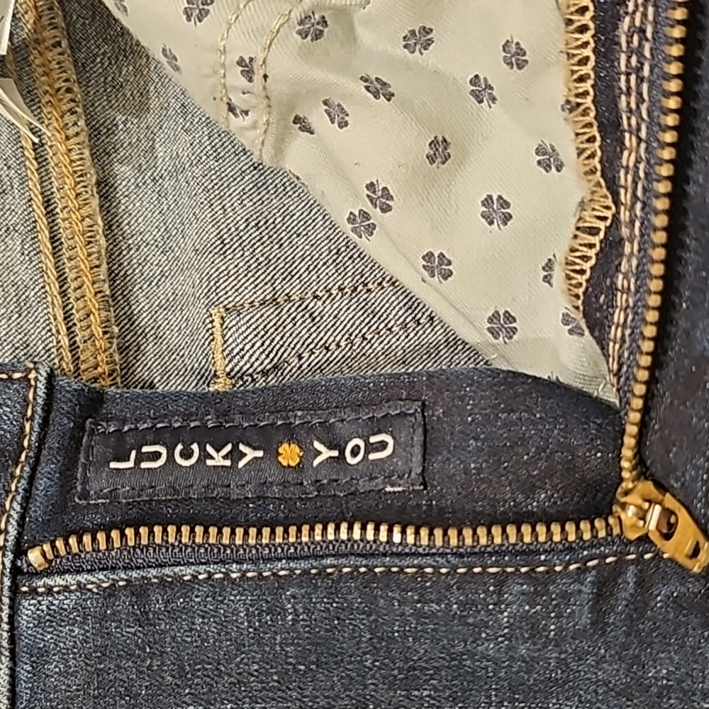 Lucky Brand Skinny Jeans - Picture 12 of 16